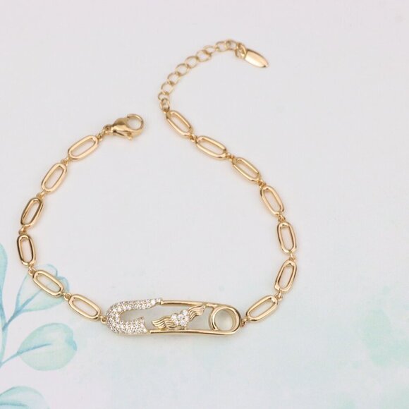 "Rose Gold Safety Pin Bracelet with Wing Detail, XPBL0781 - Picture 3 of 12